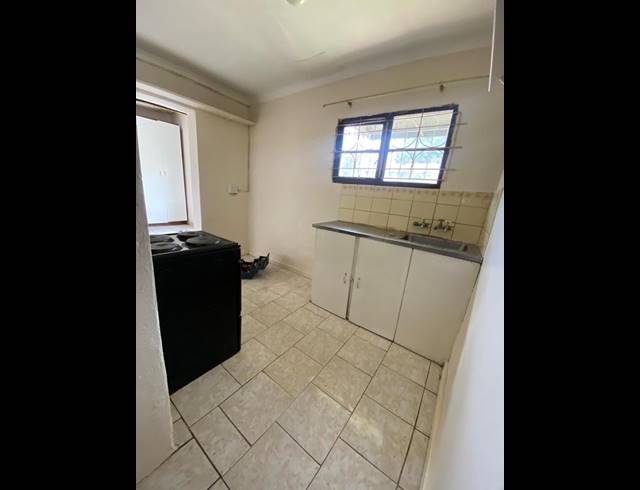 4 BEDROOM HOUSE FOR SALE IN STRUBENVALE